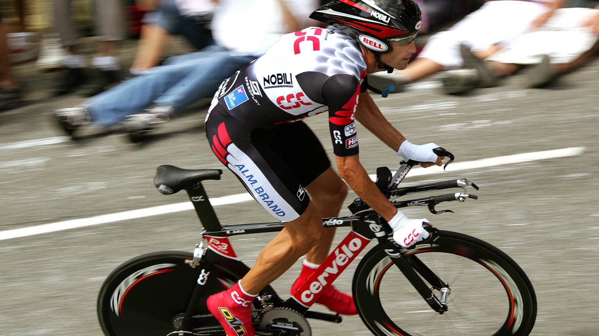 马刺组织非正式训练赛检验新战术，马刺体系的详细分析